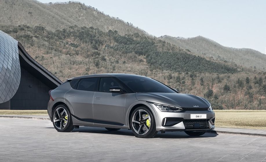 Xe điện hiệu suất mới Kia EV6 GT 2022 được tiết lộ thông số kỹ thuật Xe điện hiệu suất mới Kia EV6 GT 2022 được tiết lộ thông số kỹ thuật.