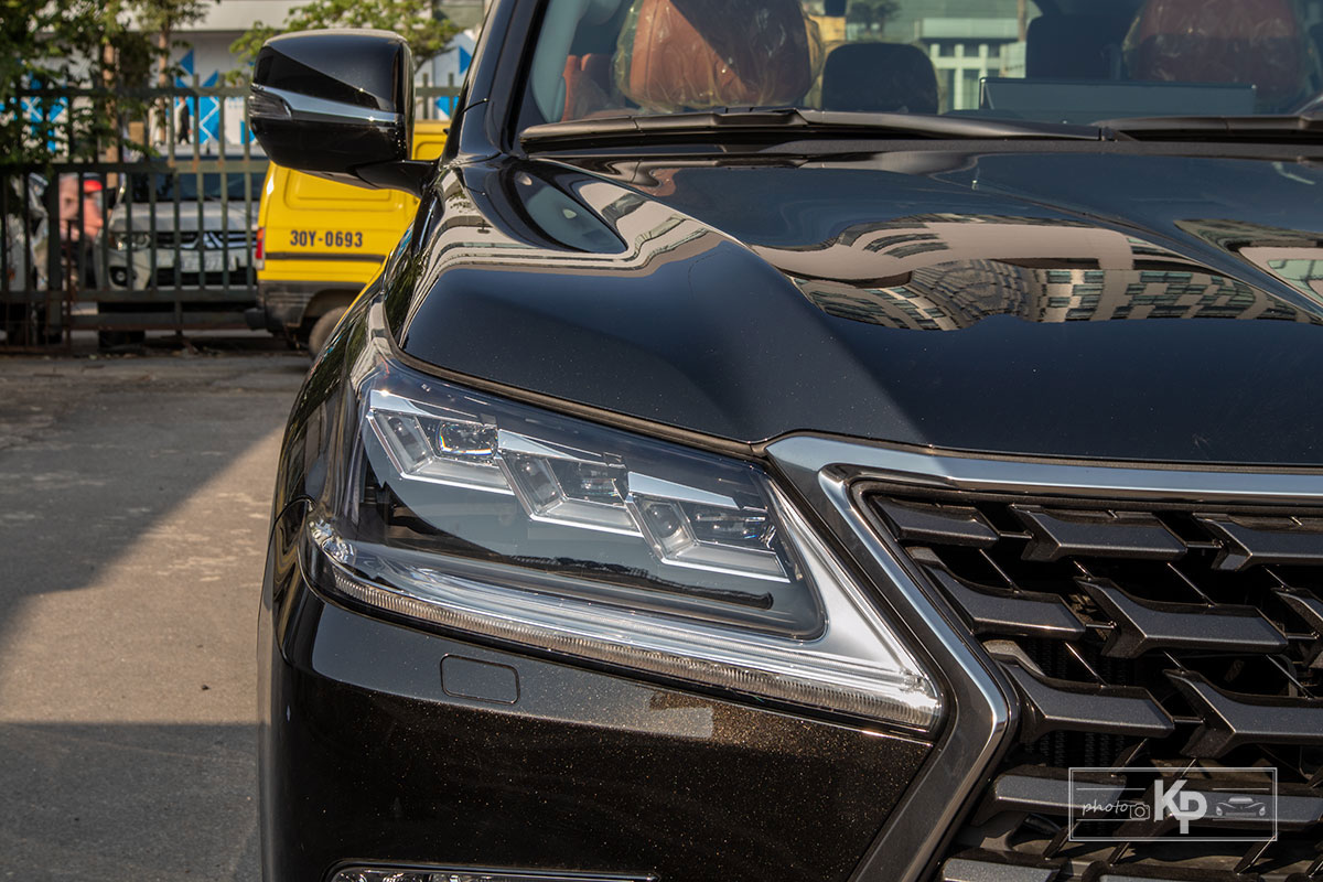 Ảnh Đèn pha xe Lexus LX 570 2021