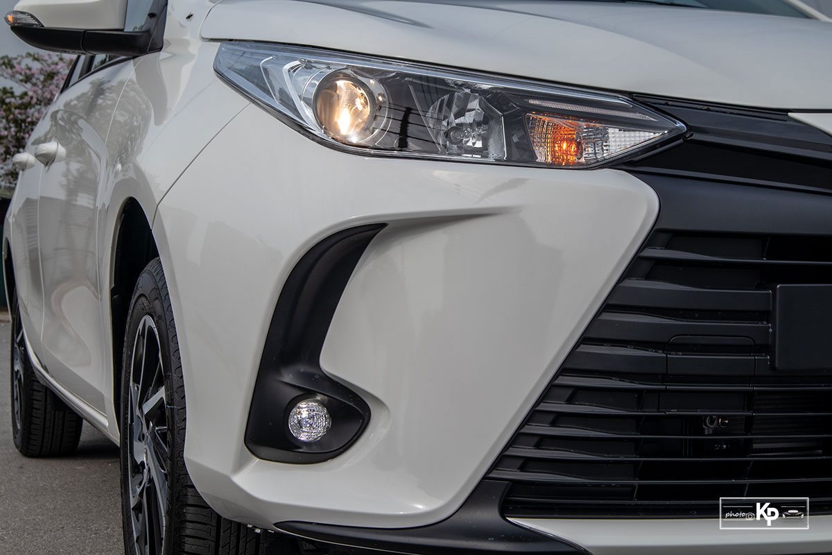 Ảnh Đèn pha xe Toyota Vios 2021