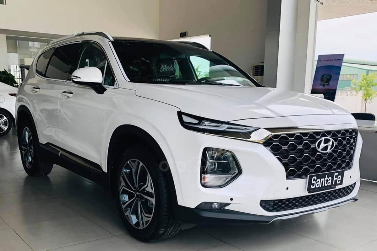 Hyundai Santa Fe giảm 70- 110 triệu đồng Hyundai Santa Fe giảm 70- 110 triệu đồng 1