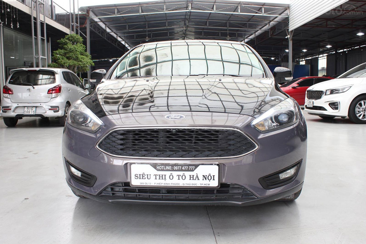 Thiết kế đầu xe Ford Focus 2019 1