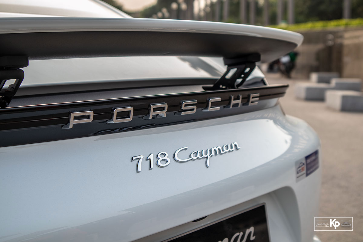Ảnh Cánh gió xe Porsche 718 Cayman 2021
