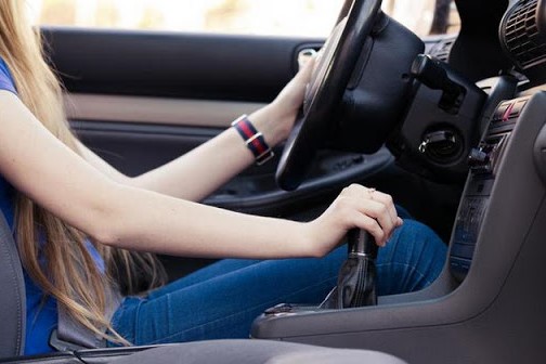 Những thói quen tưởng chừng vô hại của tài xế khiến ô tô ngốn nhiều xăng 1