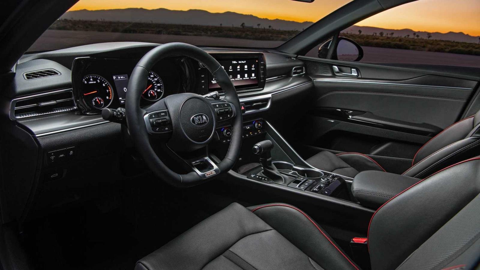 Kia Optima 2021 thế hệ mới sớm cập bến Việt Nam - Ảnh 3 Kia Optima 2021 thế hệ mới sớm cập bến Việt Nam - Ảnh 3.