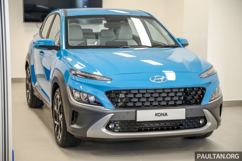 Hyundai Kona 2021 thế hệ mới lên kệ với giá từ 670 triệu đồng.