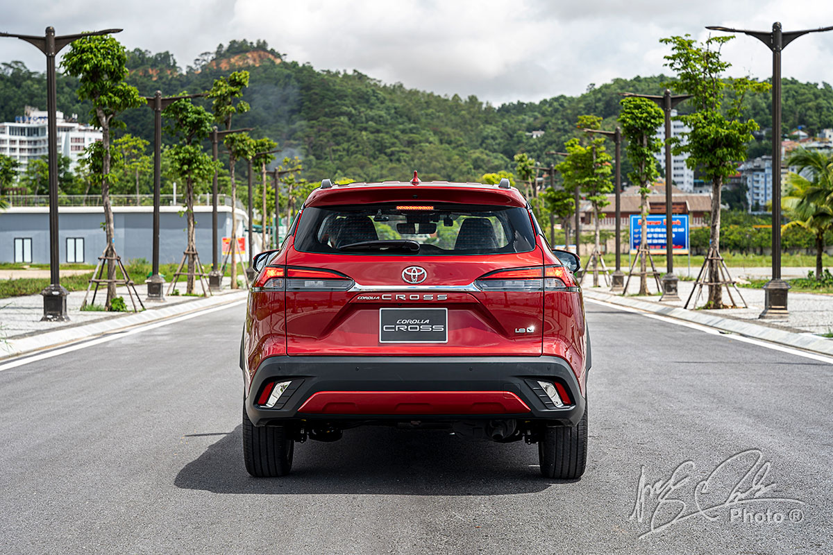 Ảnh Đuôi xe Toyota Corolla Cross 2021