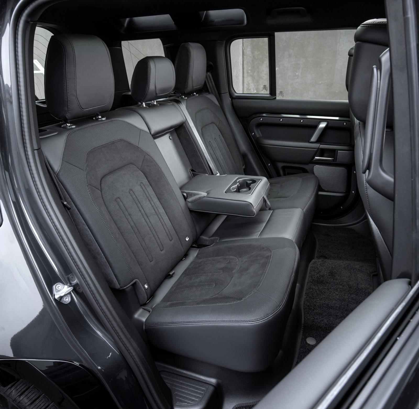 Land Rover Defender 2021 hứa hẹn cung cấp trải nghiệm cực đỉnh.