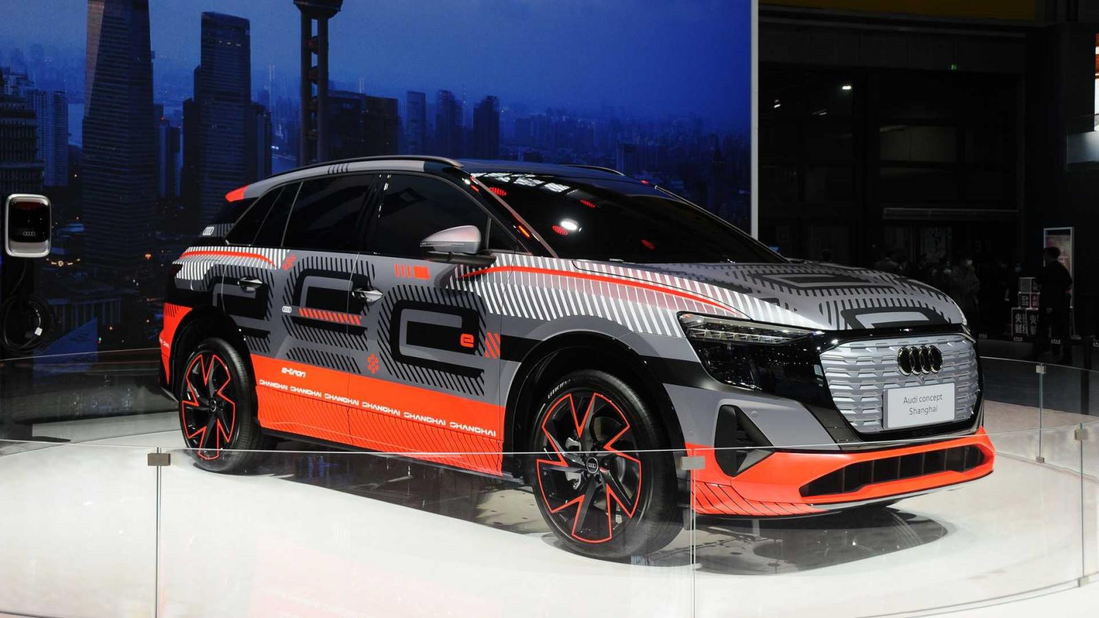 SUV chạy điện mới nhà Audi được trưng bày dưới dạng concept.