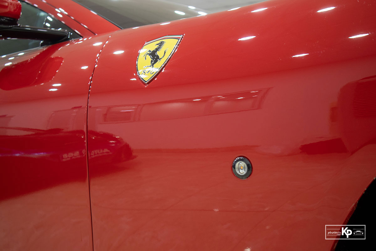 Cận cảnh xe Ferrari Roma màu đỏ Rosso "độc nhất" Việt Nam 16 Cận cảnh xe Ferrari Roma màu đỏ Rosso "độc nhất" Việt Nam a16