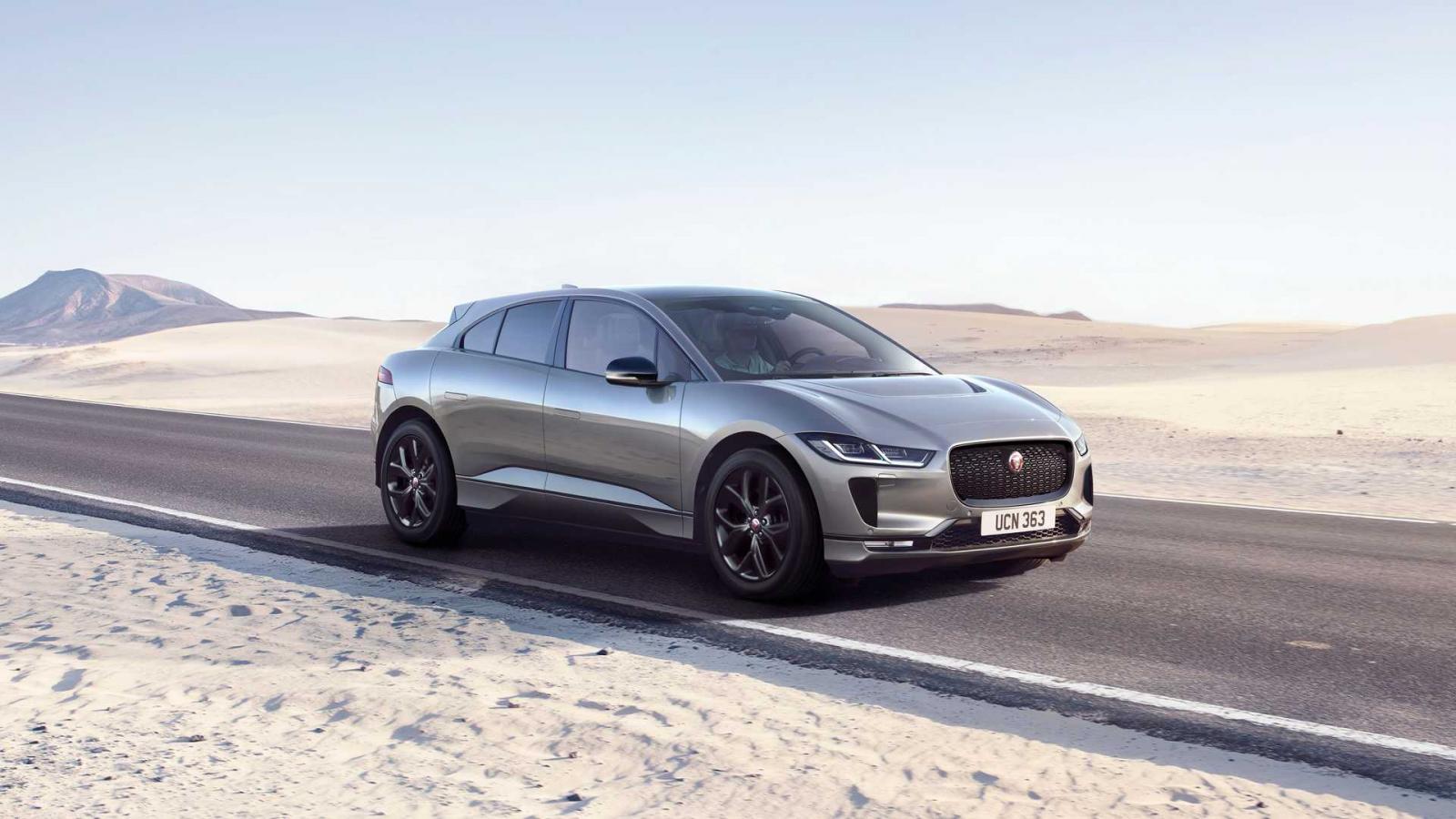 SUV Jaguar I-PACE phiên bản màu đen đặc biệt cung cấp nhiều tùy chọn màu nội thất khác nhau.