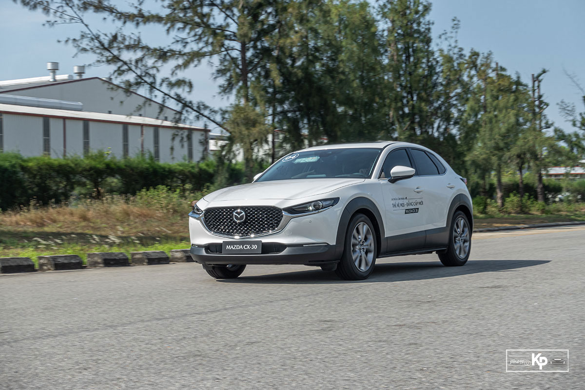 Đánh giá xe Mazda CX-30 2021: Vận hành Ảnh Vận hành xe Mazda CX-30 2021
