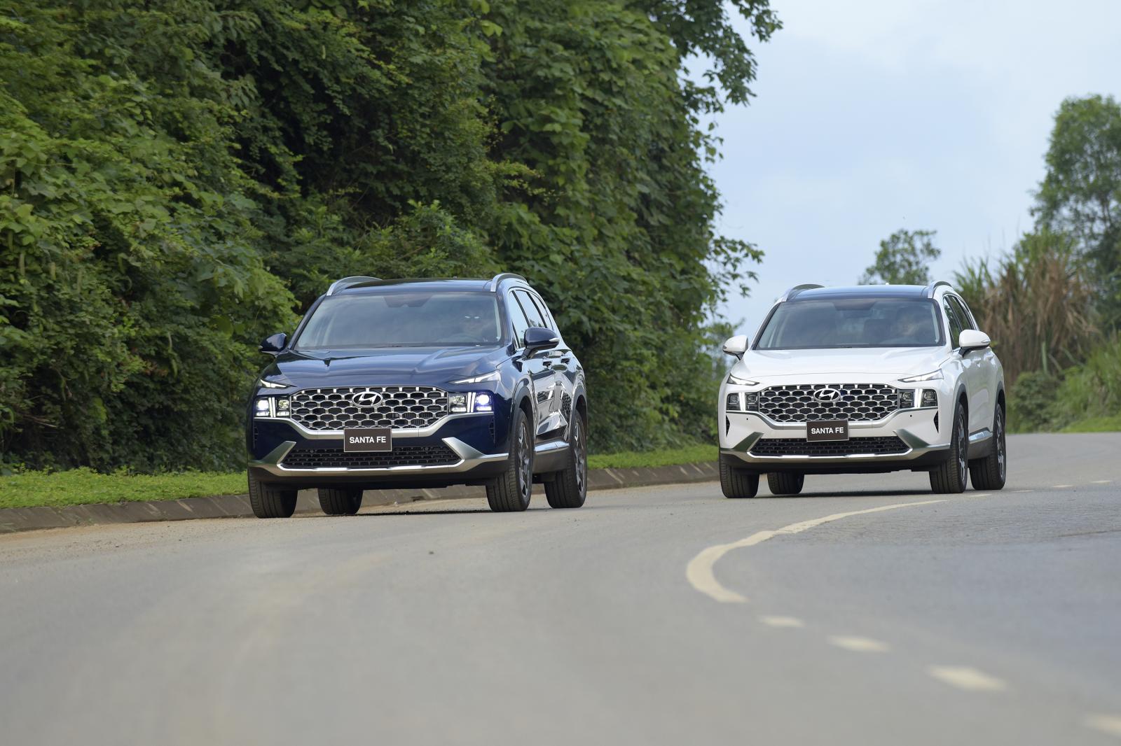 Soi những điểm nhấn đặc biệt trên Hyundai Santa Fe 2021 a15