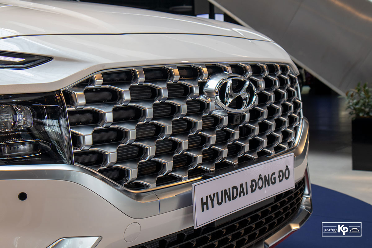 Ảnh Lưới tản nhiệt xe Hyundai Santa Fe 2021 