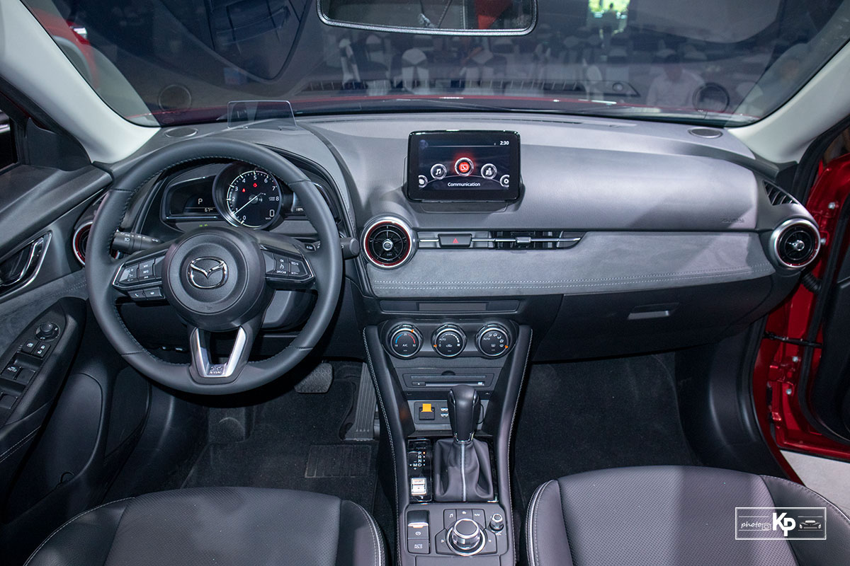 Ảnh Khoang lái xe Mazda CX-3 2021
