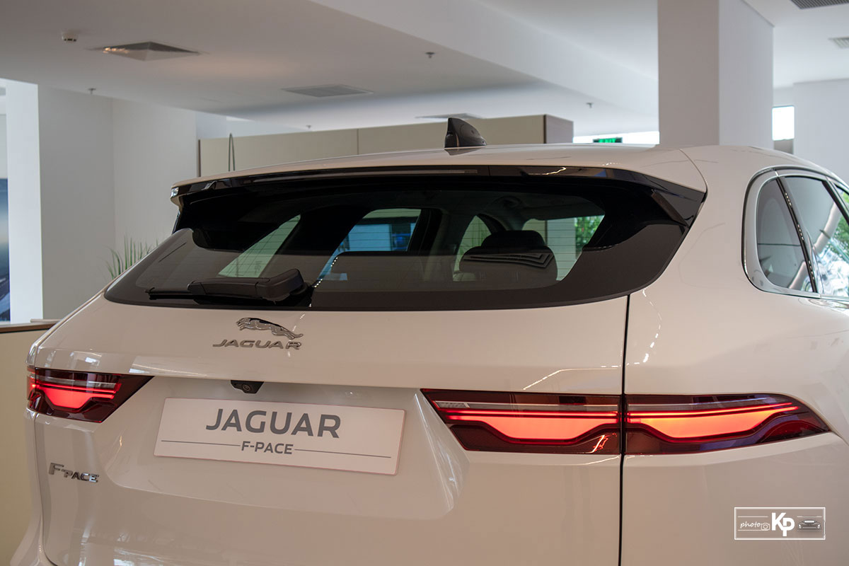 Ảnh Cánh gió xe Jaguar F-Pace 2021