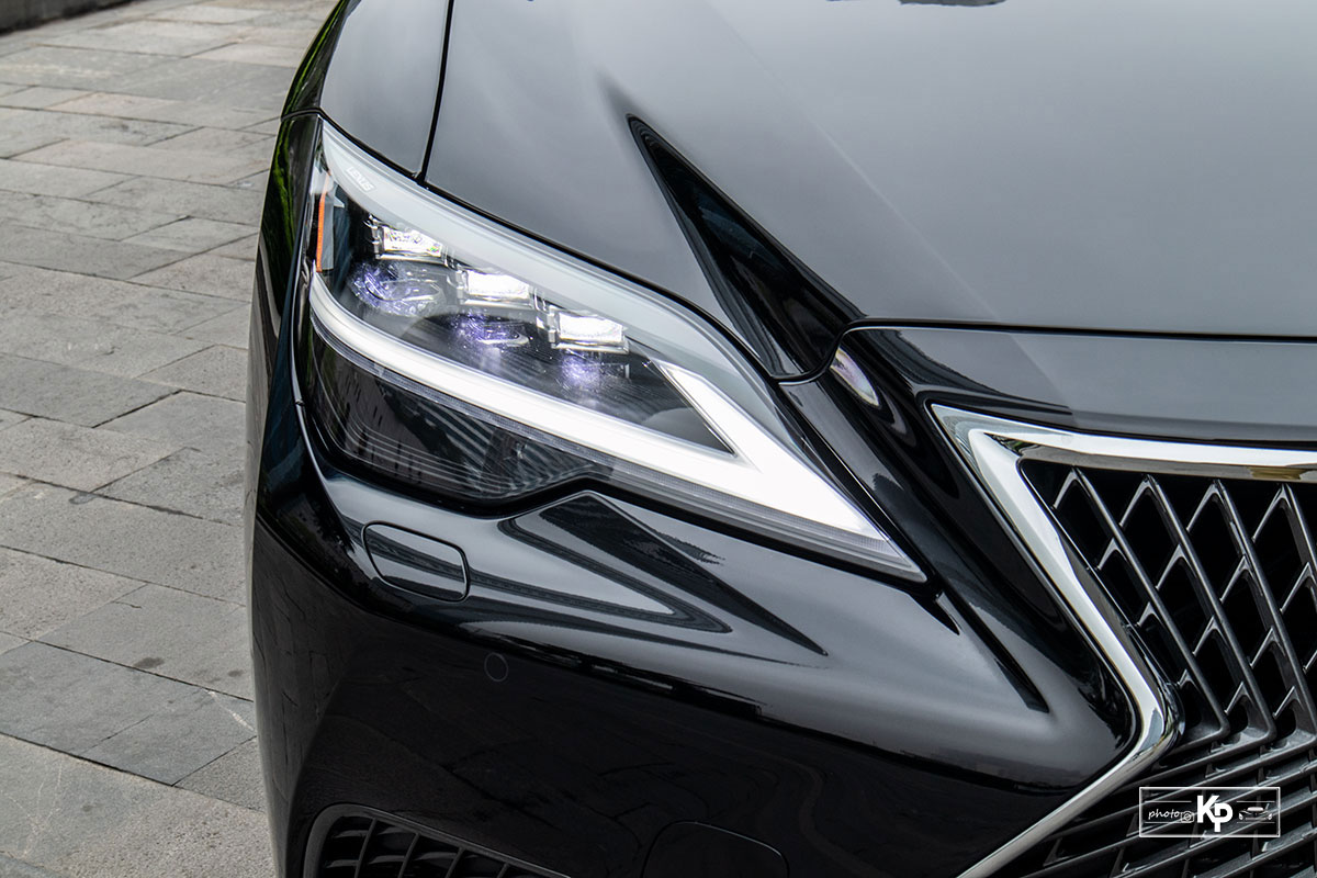 Ngoại thất Lexus LS 2021 mới nhất1.