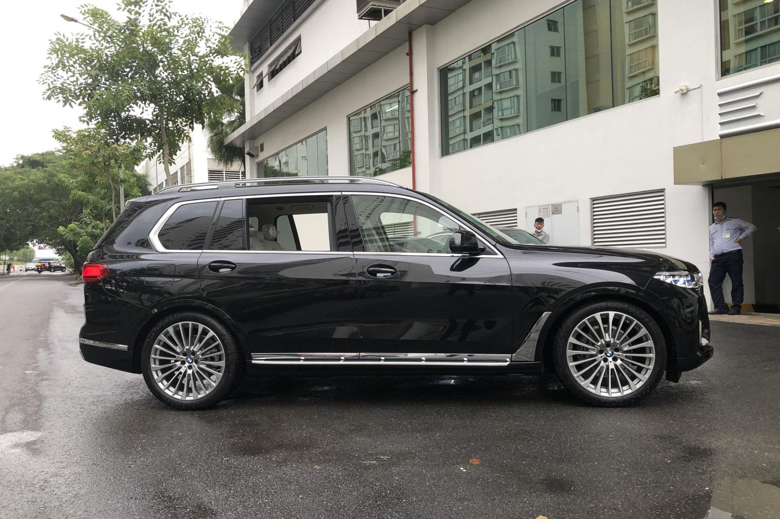 ngoại thất BMW X7 2021 ngoại thất BMW X7 2021.