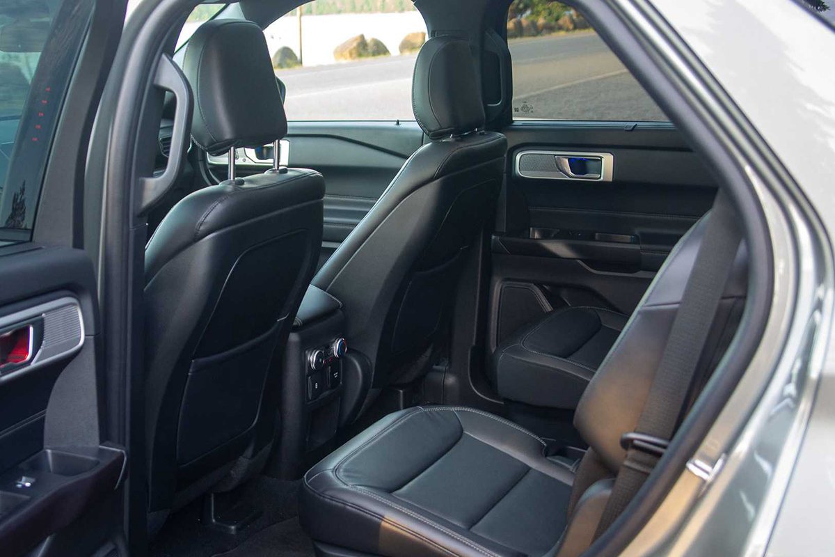 Lộ thông số Ford Explorer thế hệ mới sắp bán ở Việt Nam: Hai phiên bản, có gói an toàn cao cấp, giá dự kiến hơn 2,2 tỷ đồng 4 1