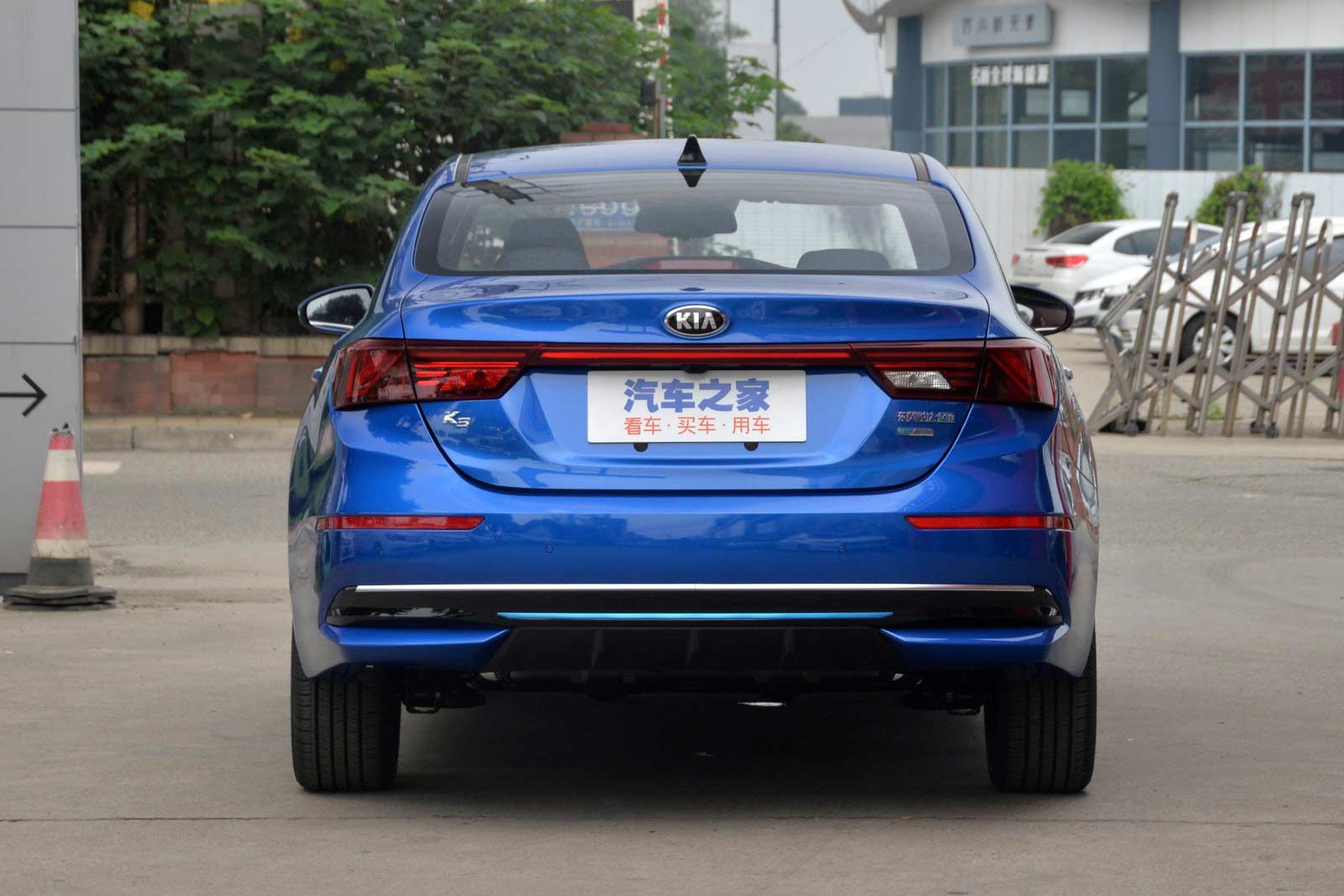 Kia Cerato 2021 EV đảm bảo tầm vận hành đủ để phục vụ nhu cầu di chuyển hằng ngày.