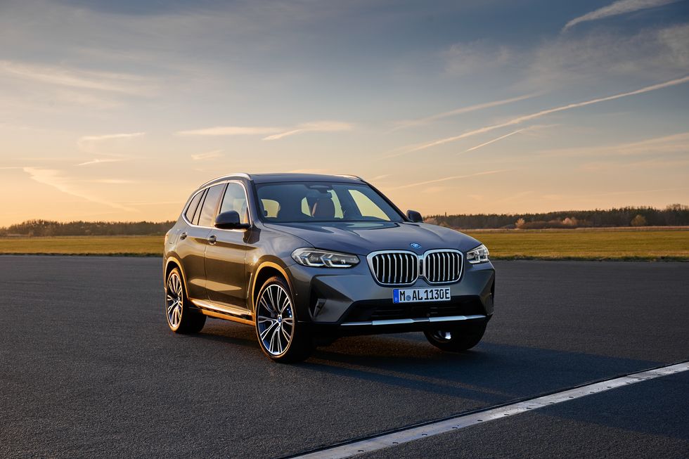 BMW X3 và X4 2022 trình làng với nhiều thay đổi hấp dẫn.