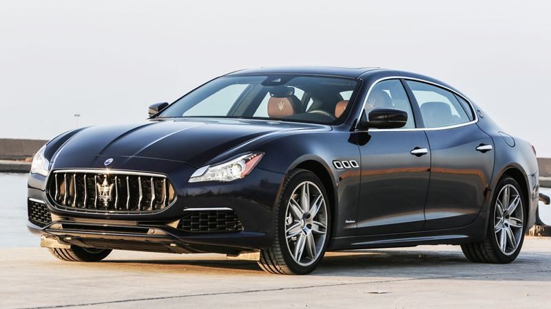 giá xe Maserati Quattroporte 2021