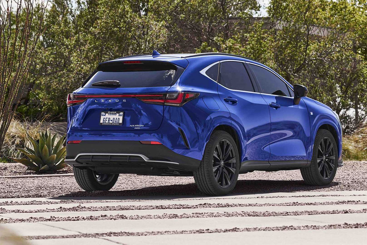 Ảnh Đuôi xe Lexus NX 2022