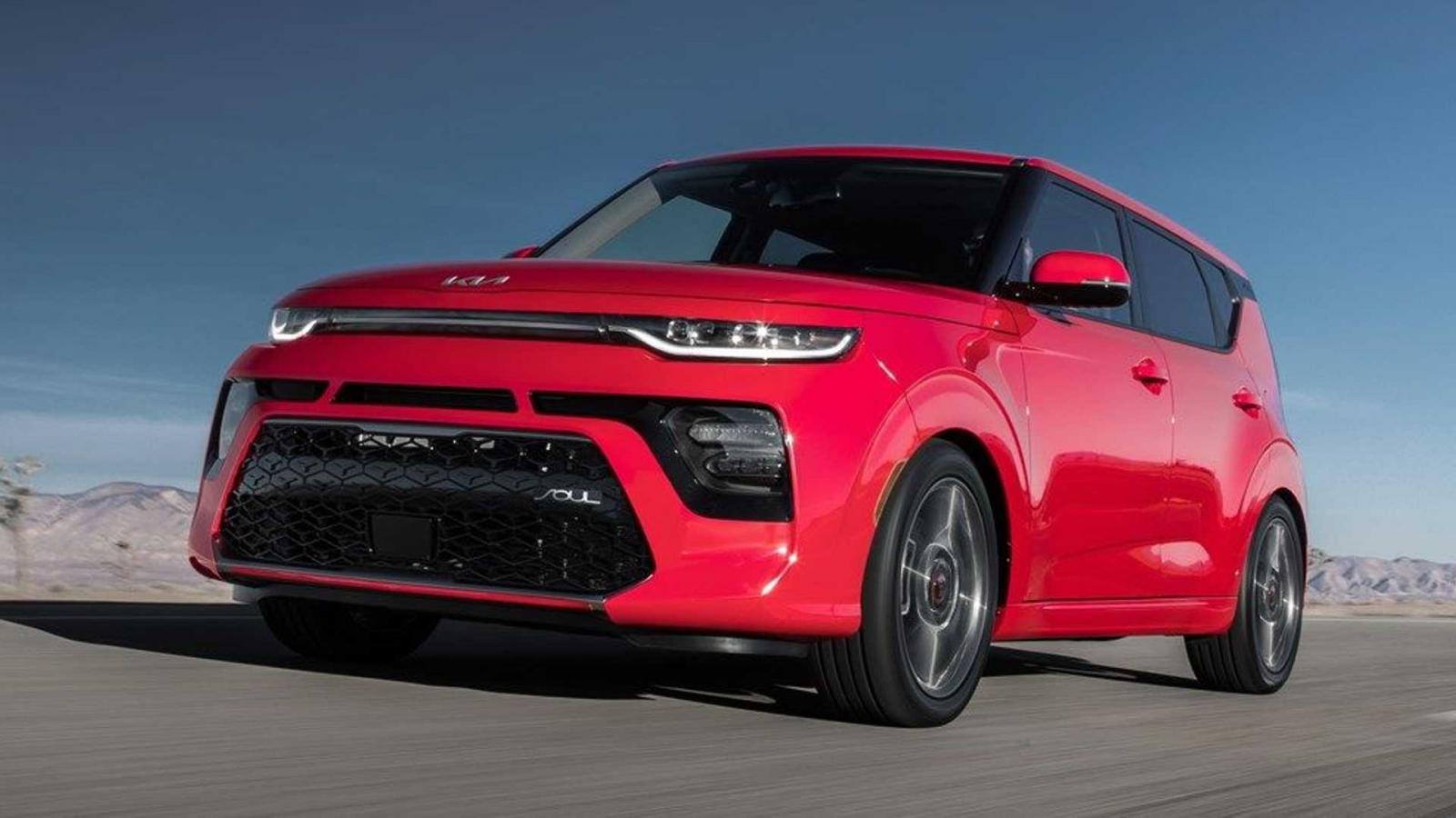 Kia Soul 2022 khai tử số sàn, tăng nhẹ về giá.