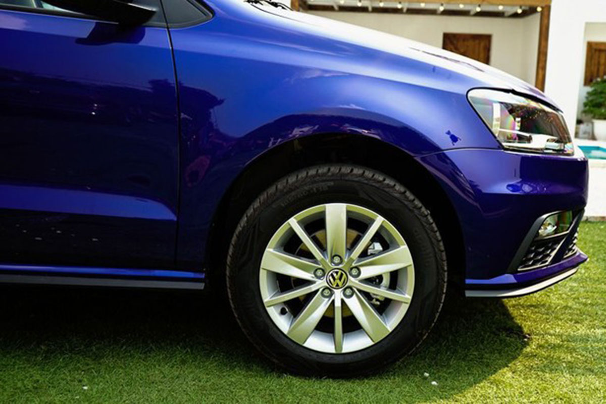 đầu xe Volkswagen Polo 2021.