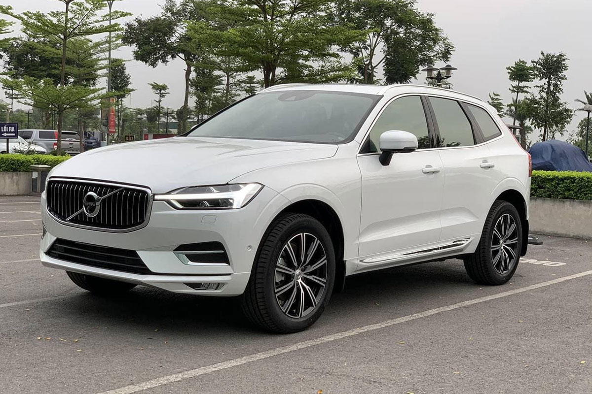 Volvo XC60 2021-2022: Giá xe XC60 lăn bánh mới nhất (01/2022)