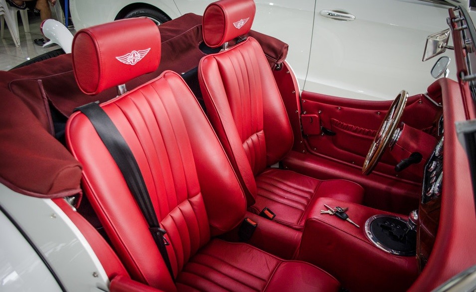 Morgan Plus 4 mang nhiều nét đặc trưng khó lẫn của thương hiệu Morgan Morgan Plus 4 mang nhiều nét đặc trưng khó lẫn của thương hiệu Morgan 2