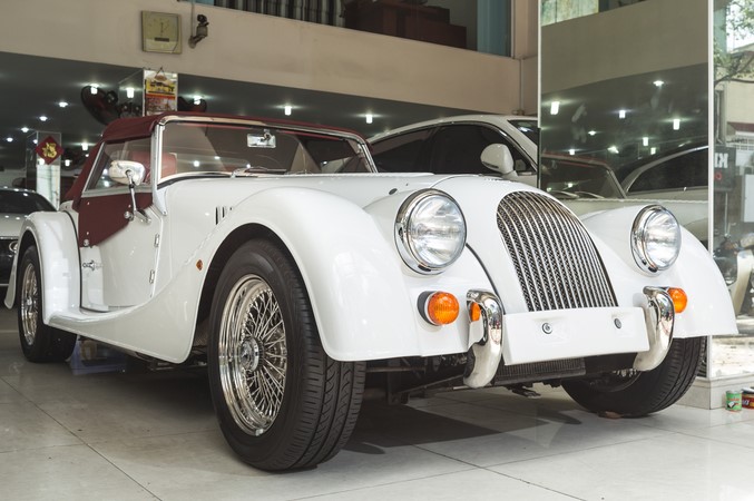 Morgan Plus 4 là mẫu xe có bề dày truyền thống lâu đời với lịch sử tồn tại gần 70 năm Morgan Plus 4 là mẫu xe có bề dày truyền thống lâu đời với lịch sử tồn tại gần 70 năm 1