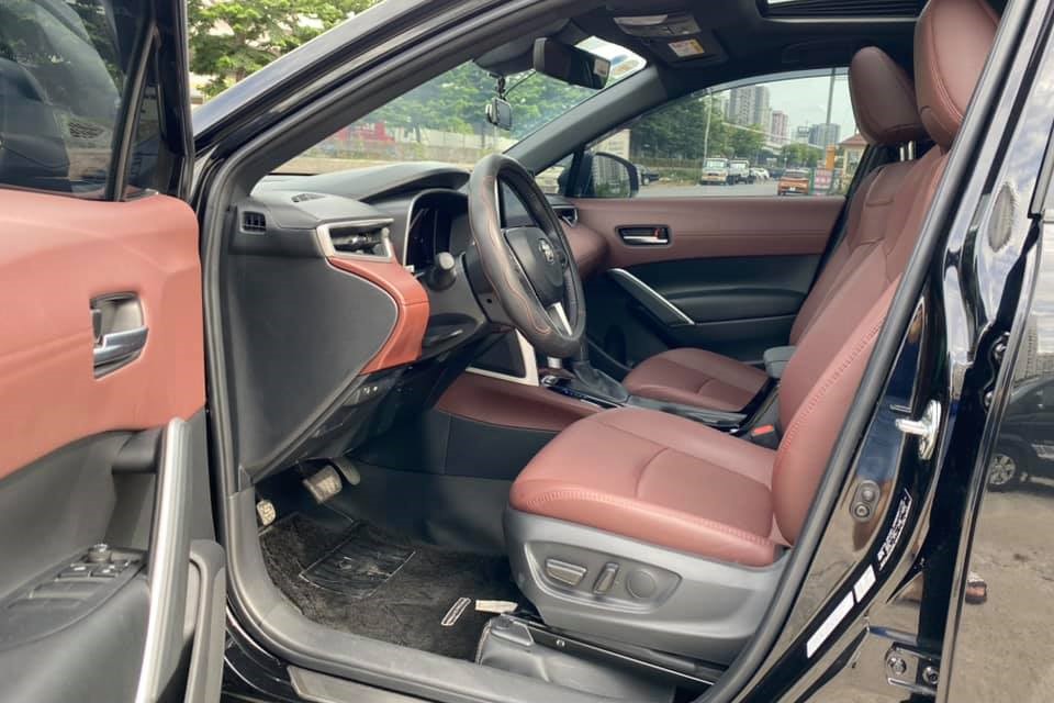 Nội thất xe Toyota Corolla Cross 1.8HV 1