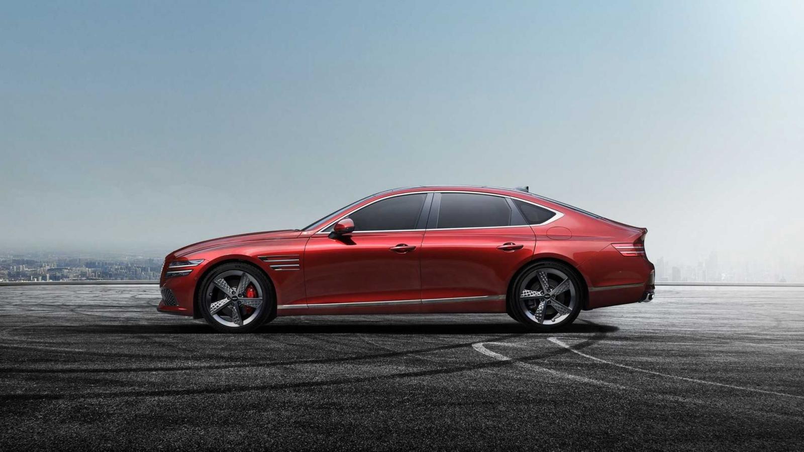 Genesis G80 Sport 2022 cực kỳ bắt mắt với màu sơn đỏ đặc trưng.
