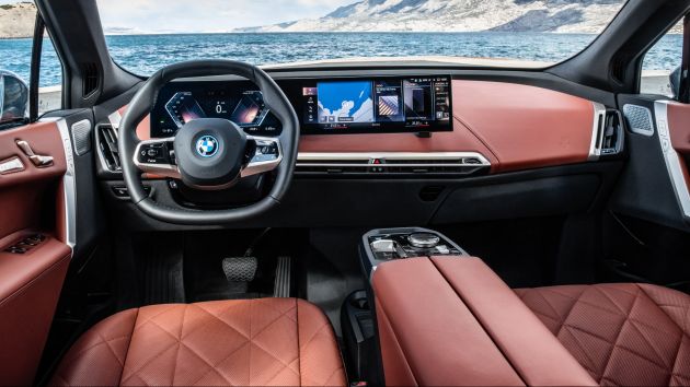 BMW iX mới trang bị tối tân với thiết kế hiện đại.