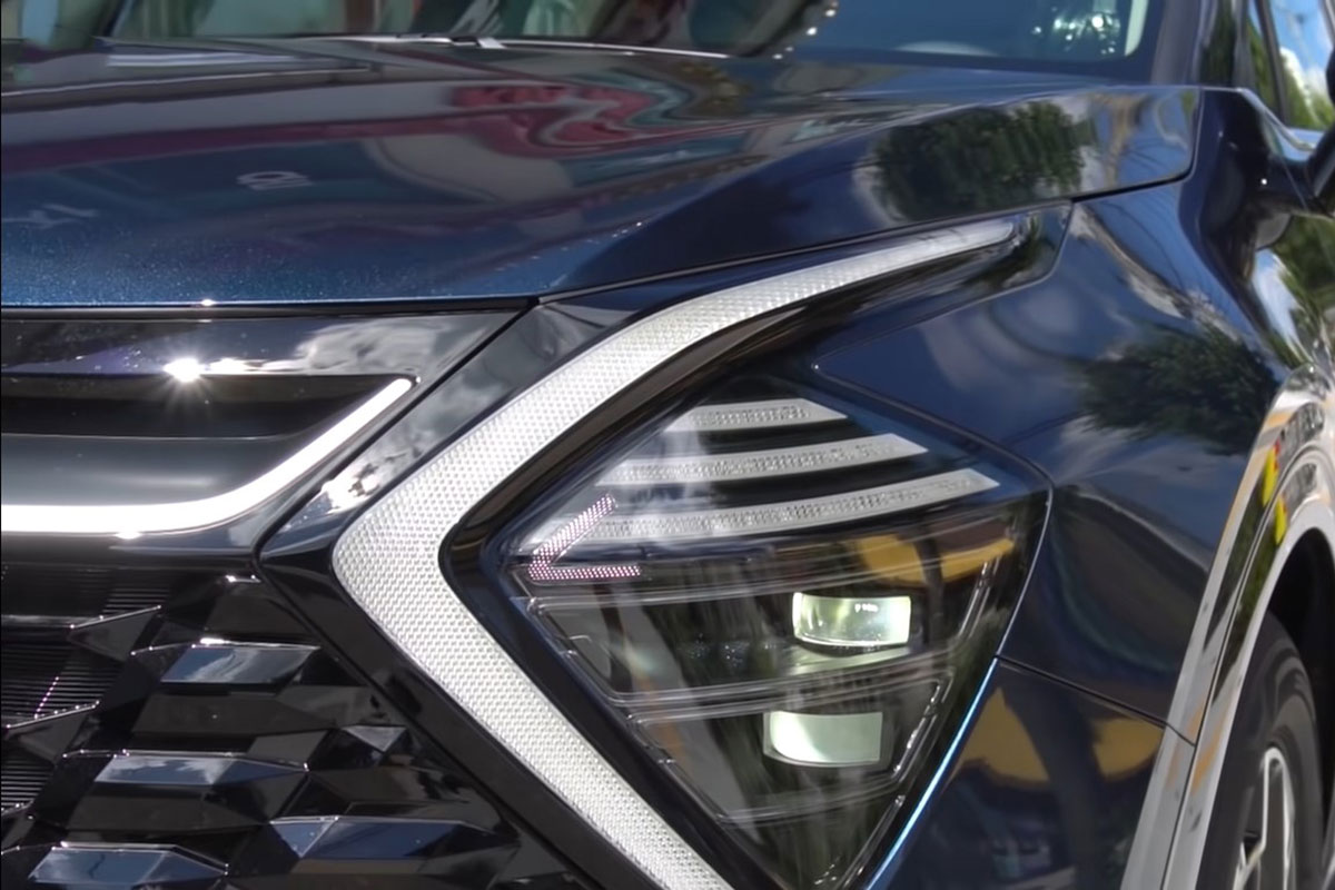Bóc tem nội thất Kia Sportage 2022 vừa về đại lý, hơnthua gì Sorento 11 Bóc tem nội thất Kia Sportage 2022 vừa về đại lý, hơnthua gì Sorento a11