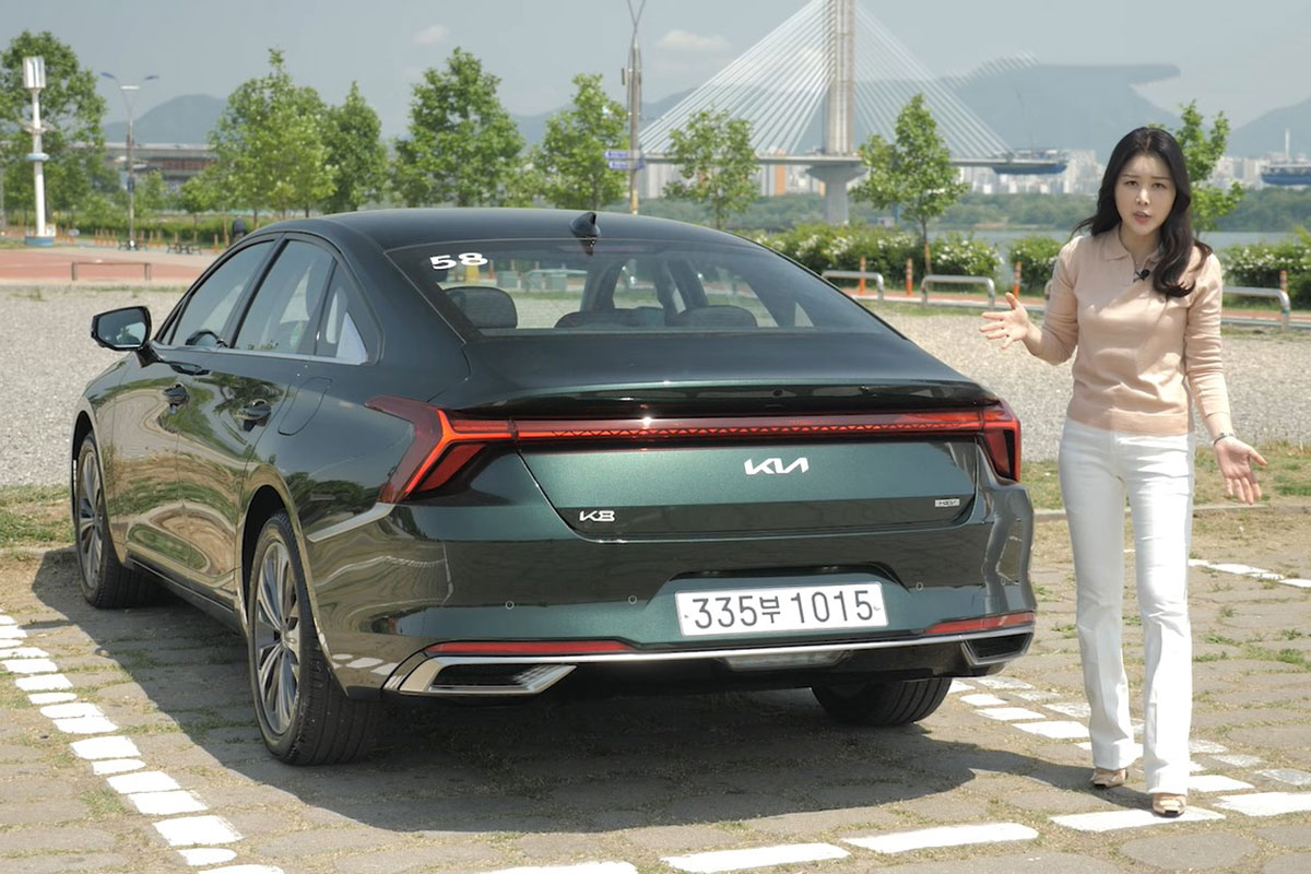 "Mục sở thị" Kia K8 2021 ngoài đời thực: Đẹp không góc chết, đối thủ lớn của Mercedes-Benz E-Class 7 "Mục sở thị" Kia K8 2021 ngoài đời thực: Đẹp không góc chết, đối thủ lớn của Mercedes-Benz E-Class a7