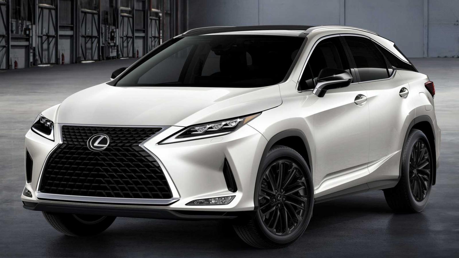 Lexus RX L Black Line 2022 có sẵn với tông màu trắng.