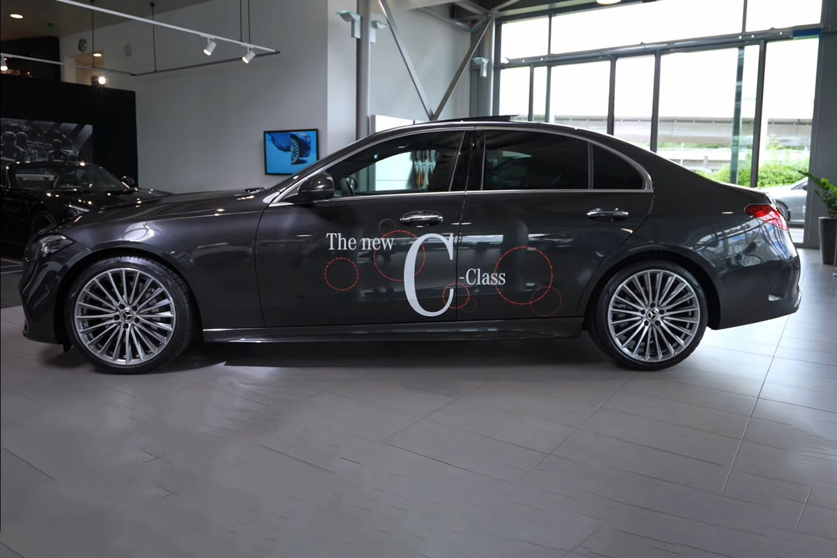 Đây là Mercedes-Benz C-Class 2022 ngoài đời thực Đẹp xuất sắc, đáng chờ đợi về Việt Nam 5 Đây là Mercedes-Benz C-Class 2022 ngoài đời thực Đẹp xuất sắc, đáng chờ đợi về Việt Nam a5