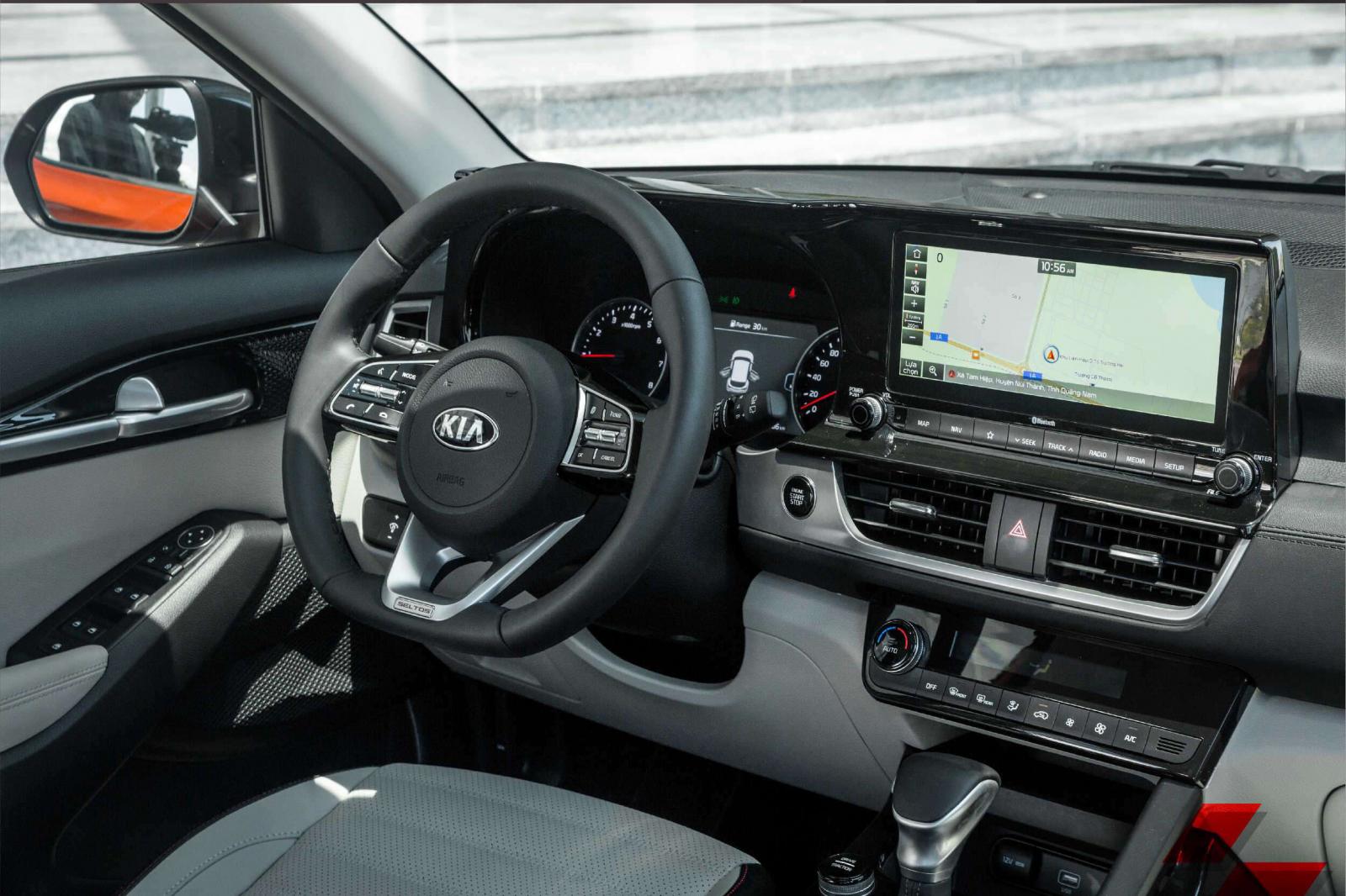 Nội thất xe Kia Seltos 1.6 Premium 1