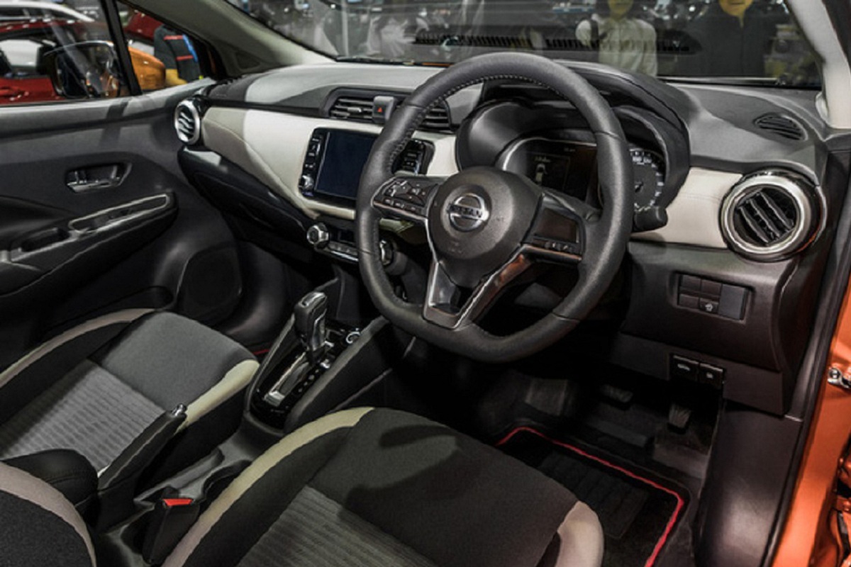 Khoang nội thất bọc da của&nbsp;Nissan Almera thế hệ mới. a2