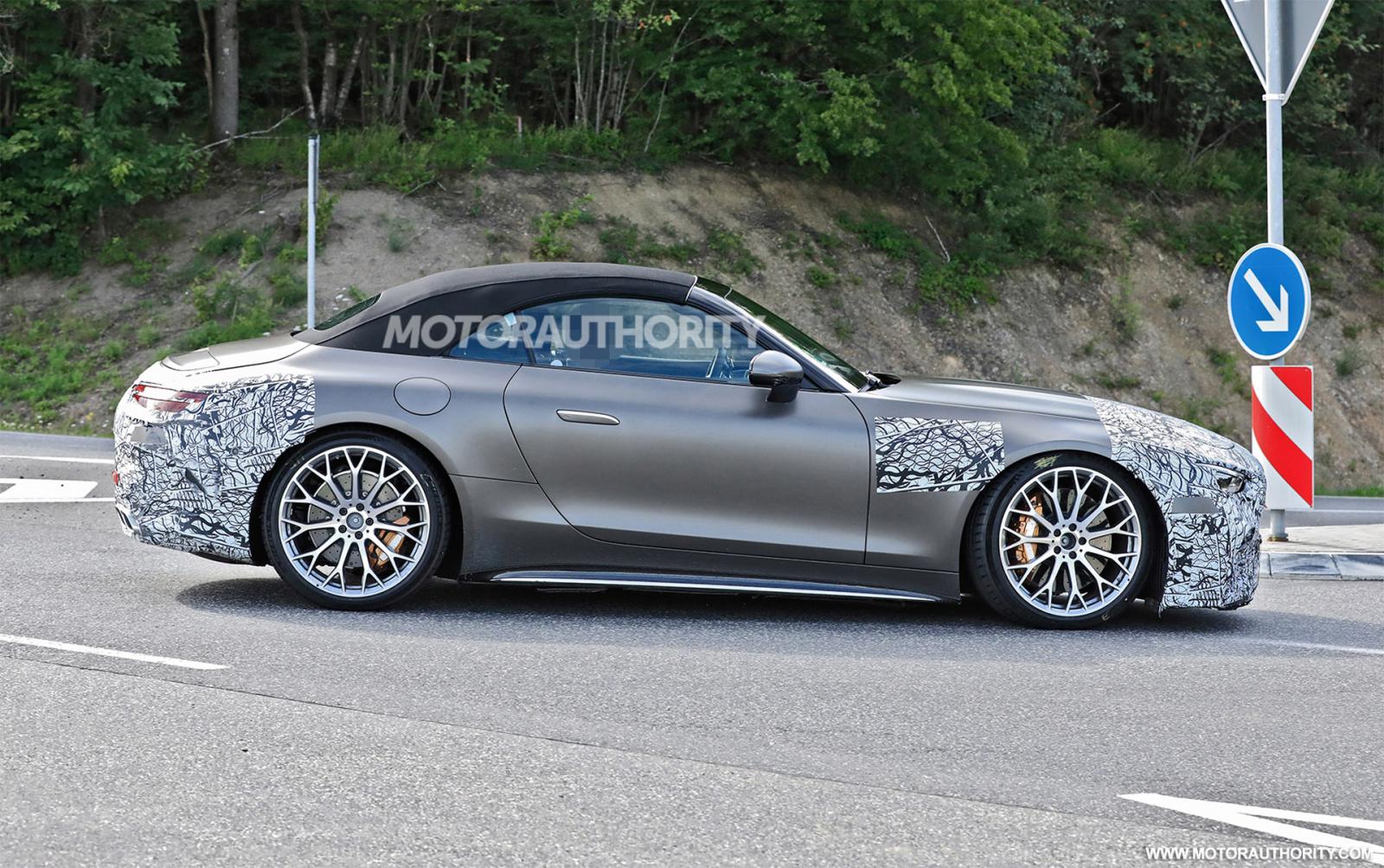 Mercedes-AMG SL 2022 Roadster thể thao, cá tính "ngầu lòi".