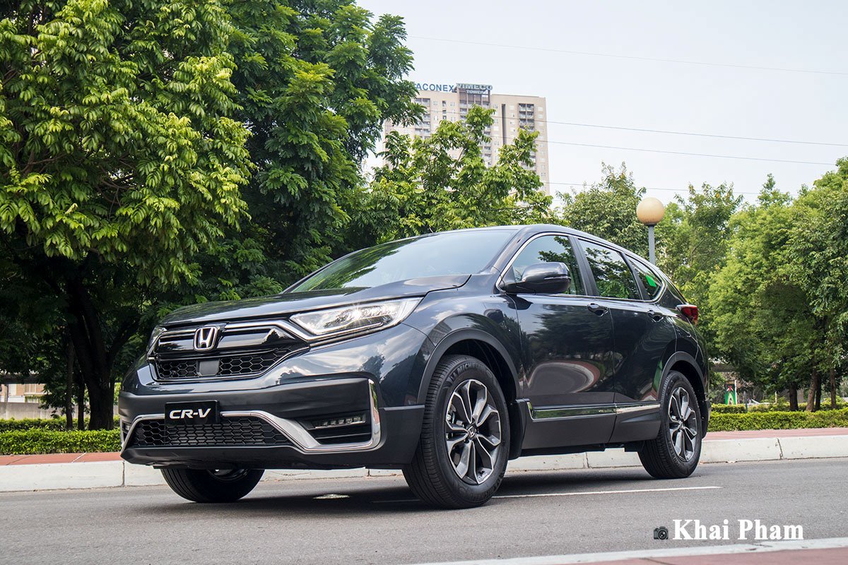 Honda CR-V tiếp tục được giảm giá mạnh với chương trình hỗ trợ phí trước bạ do hãng triển khai. Honda CR-V tiếp tục được giảm giá mạnh với chương trình hỗ trợ phí trước bạ do hãng triển khai