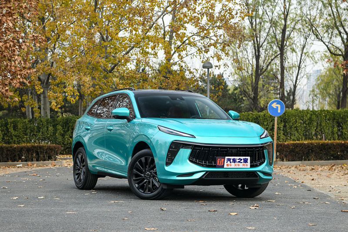 Dongfeng T5 EVO 2021 có kiểu dáng khá độc đáo Dongfeng T5 EVO 2021 có kiểu dáng khá độc đáo.