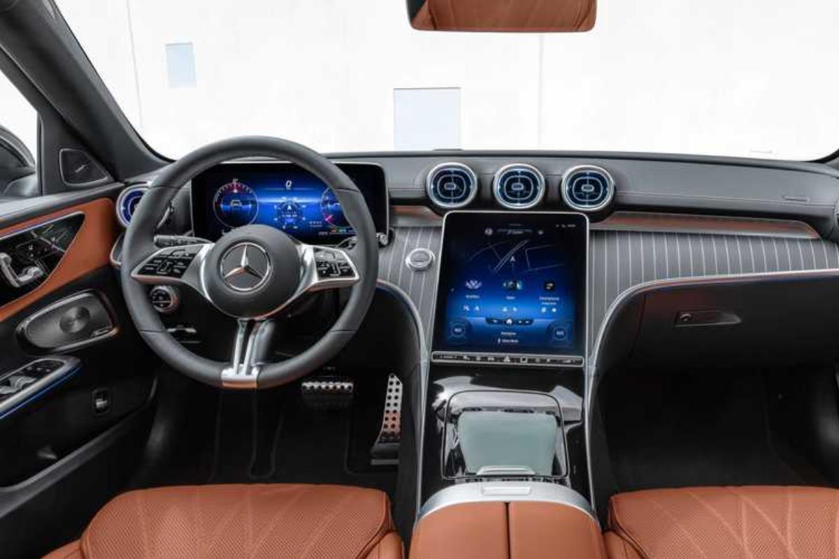 Mercedes-Benz C-Class All-Terrain nội thất