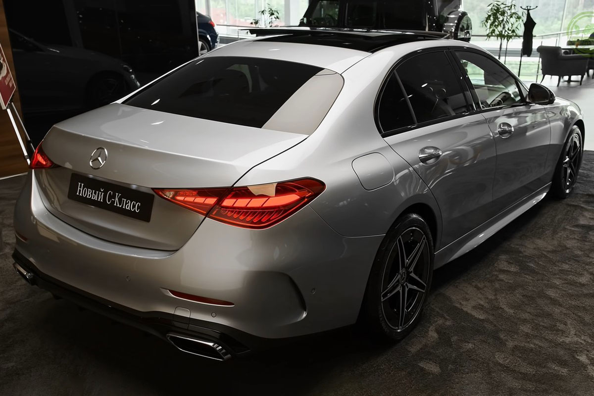 Mercedes-Benz C 300 AMG 2022 lộ diện thực tế: Đại lý Việt Nam nhận cọc, hẹn giao xe cuối năm 8 Mercedes-Benz C 300 AMG 2022 lộ diện thực tế: Đại lý Việt Nam nhận cọc, hẹn giao xe cuối năm a8