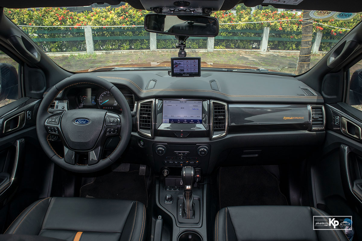Ảnh Khoang lái xe Ford Ranger Wildtrak 2021