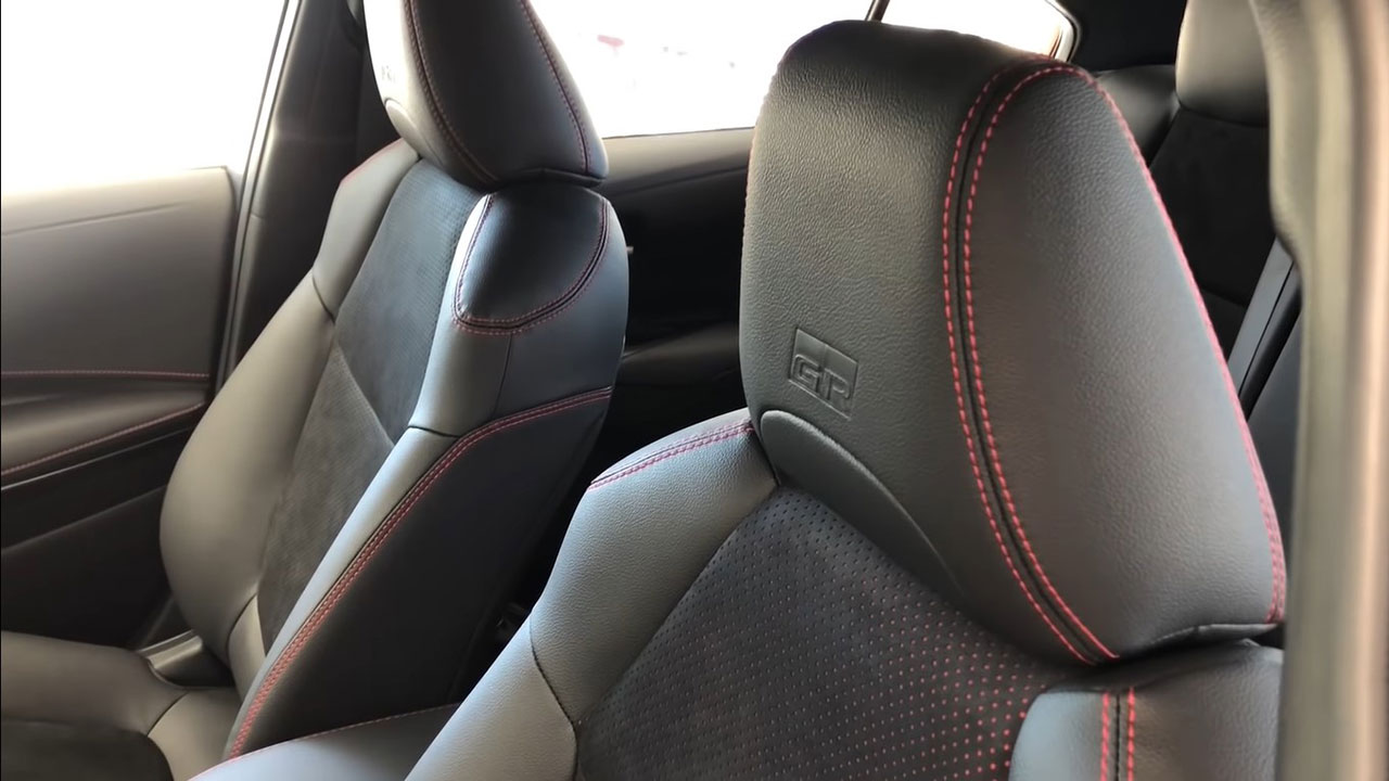 Diện kiến Toyota Corolla Altis GR Sport 2021 tại đại lý a921