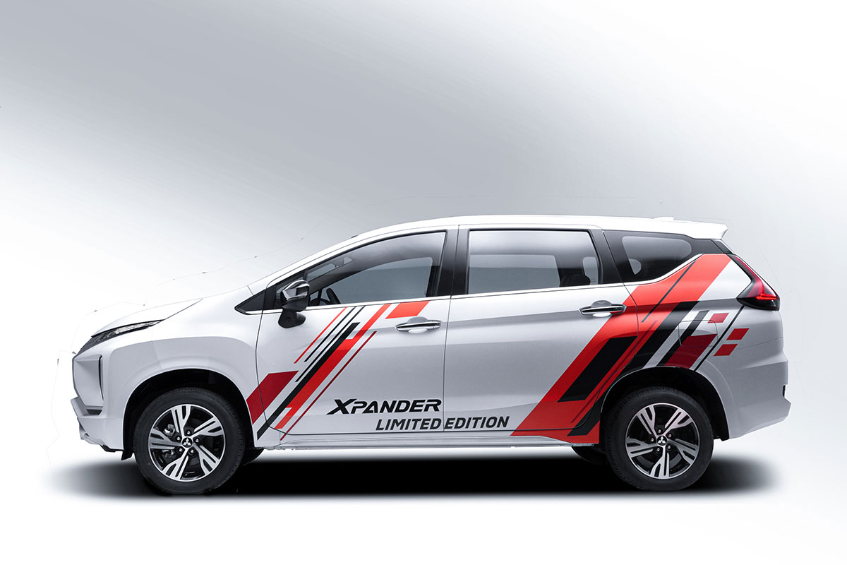 Decal mới trên Mitsubishi Xpander phiên bản đặc biệt Decal mới trên Mitsubishi Xpander phiên bản đặc biệt.
