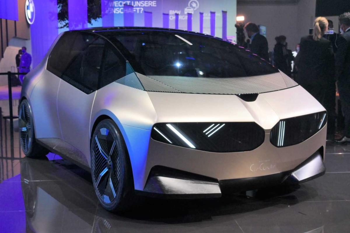 BMW i Vision Circular Concept 1