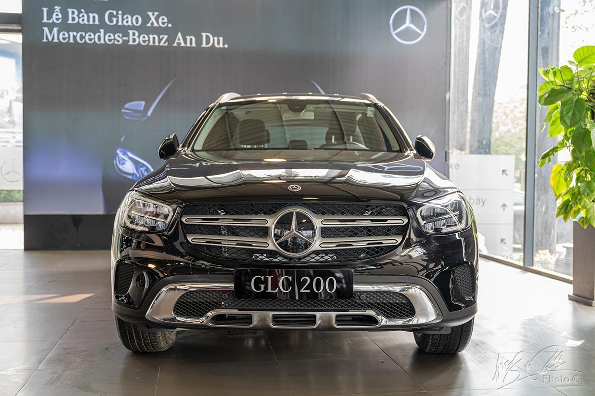 Mercedes-Benz GLC 2021 hiện đang mở bán với 4 phiên bản.